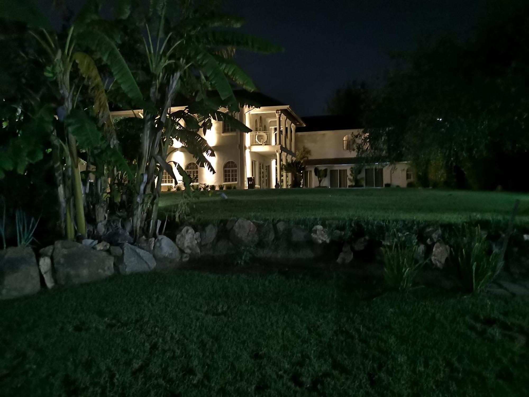 Lotus Guest House جوهانسبورغ المظهر الخارجي الصورة